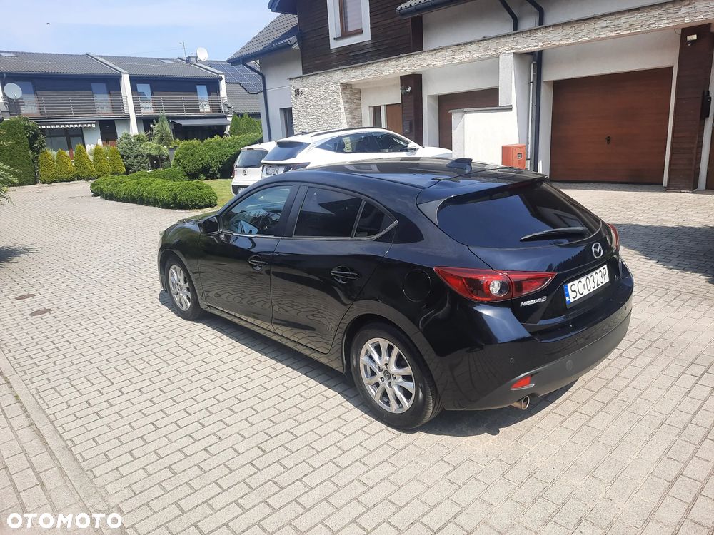 Mazda 3 - 5