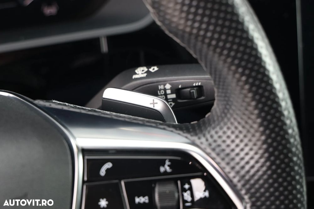 Audi e-tron Sportback S quattro - 32