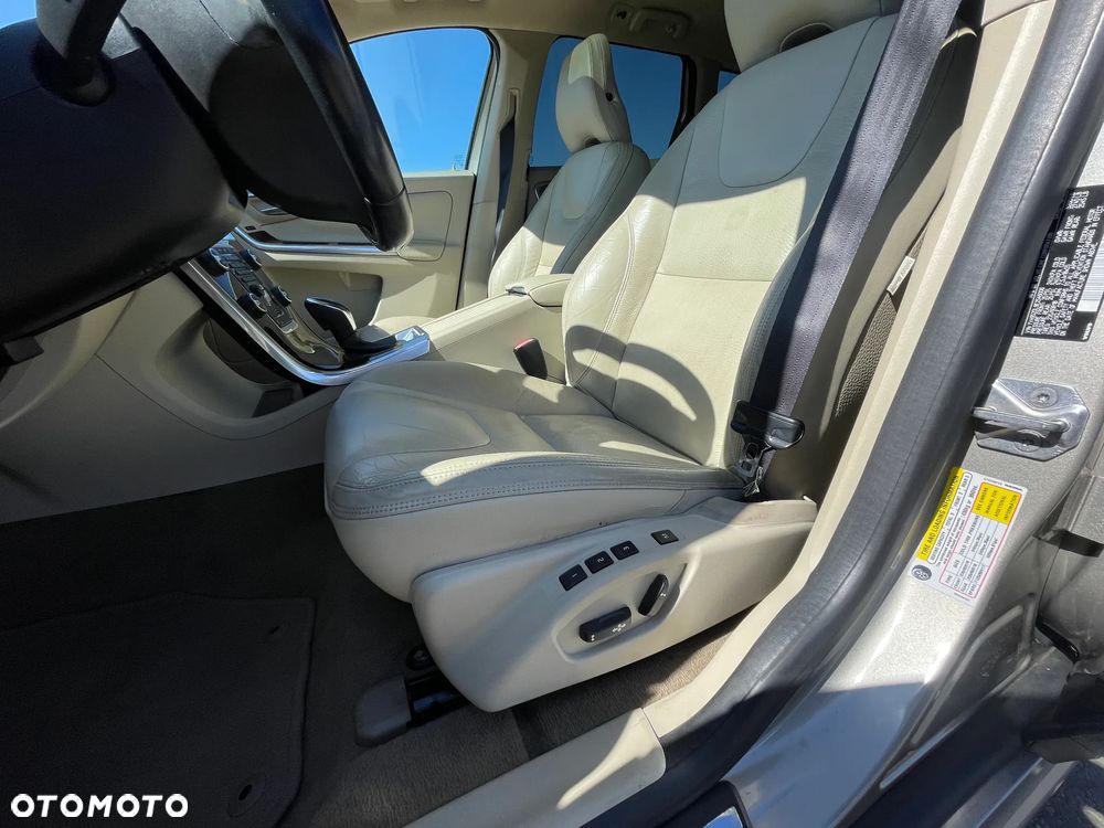 Volvo XC 60 - 9