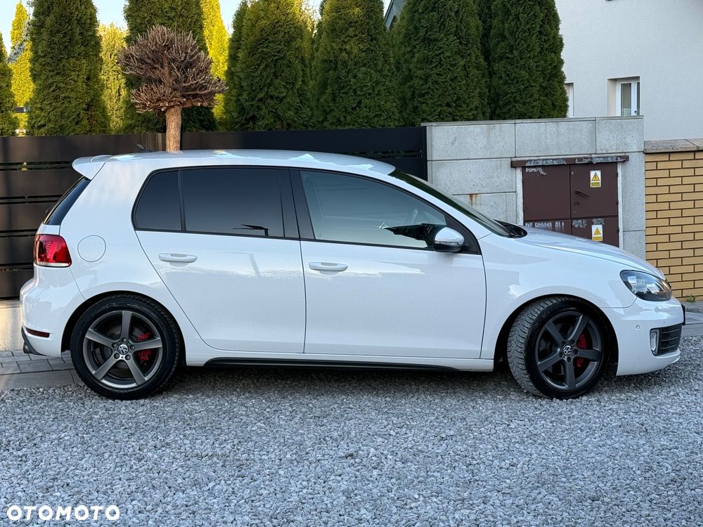 Volkswagen Golf 2.0 GTI - 7