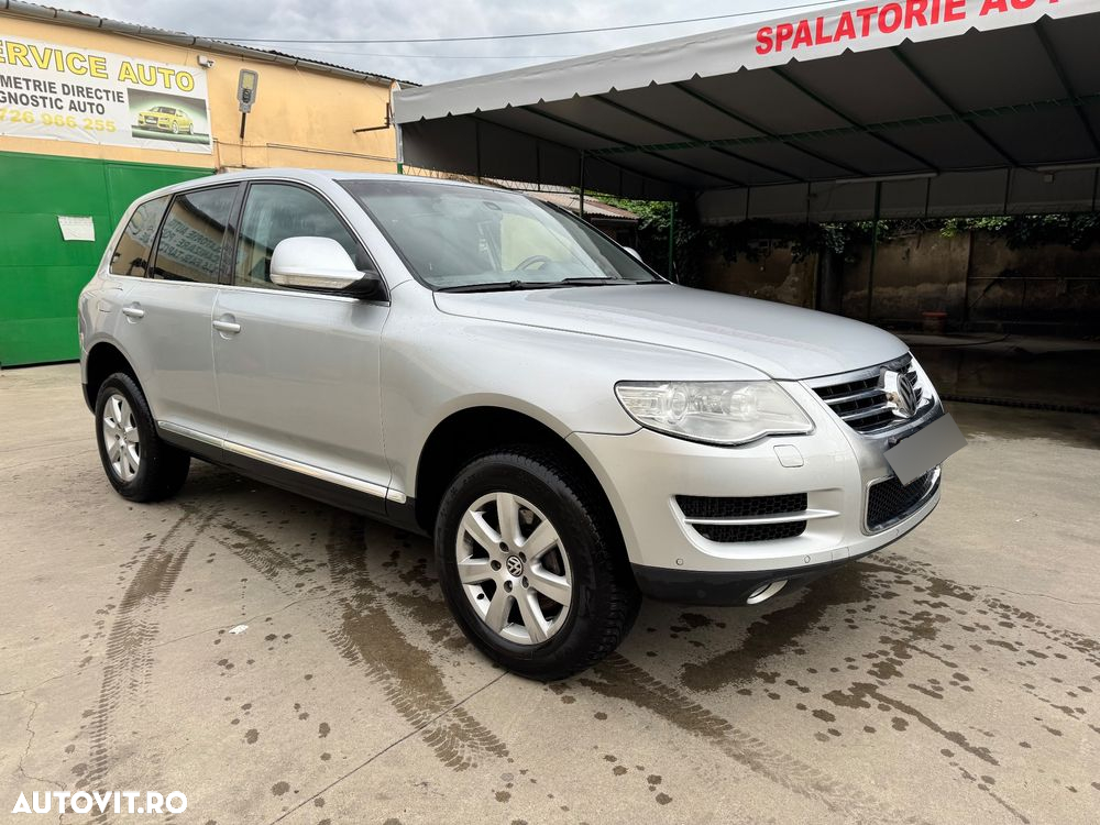 Volkswagen Touareg - 2