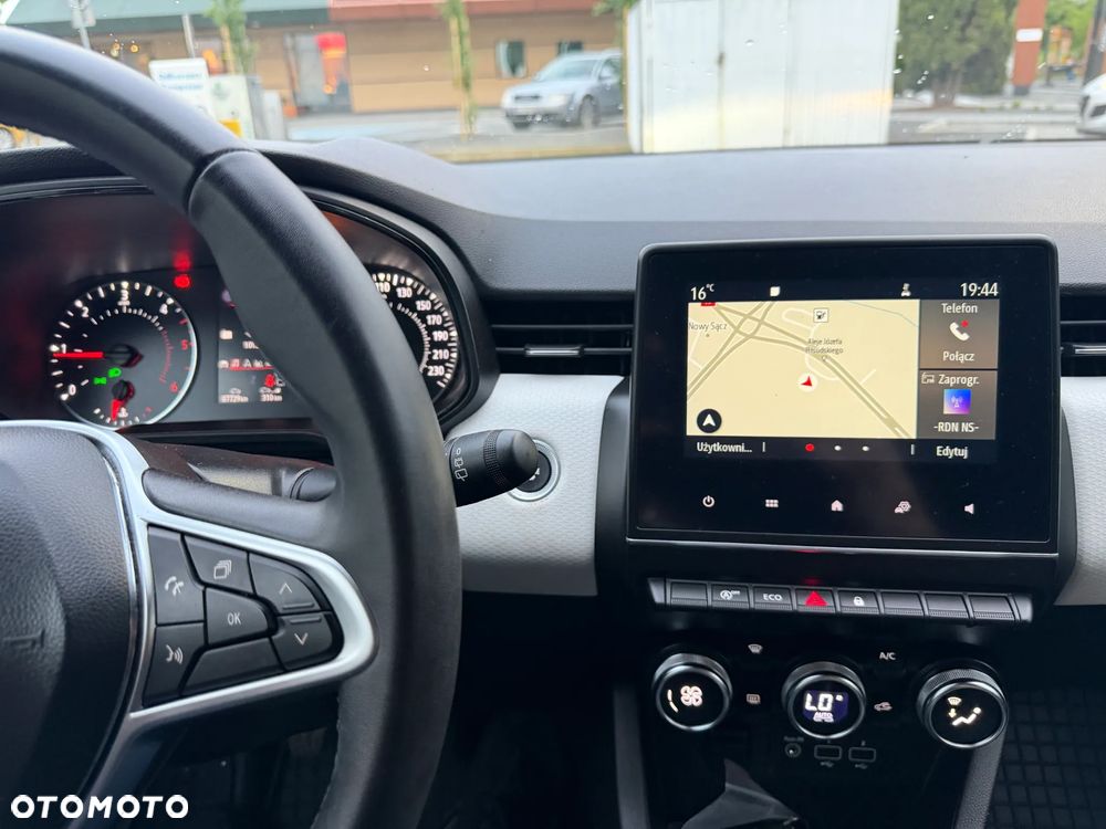 Renault Clio - 12