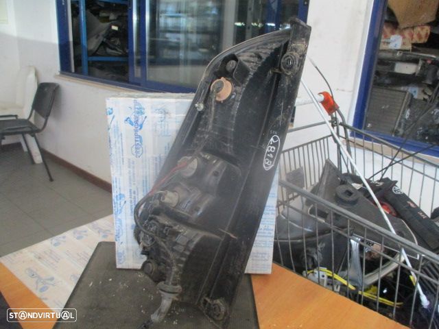 Farol Tras Stop2818 DAIHATSU SIRION 2005 1.3I  16V 75CV 5P CINZA TDRT - 2