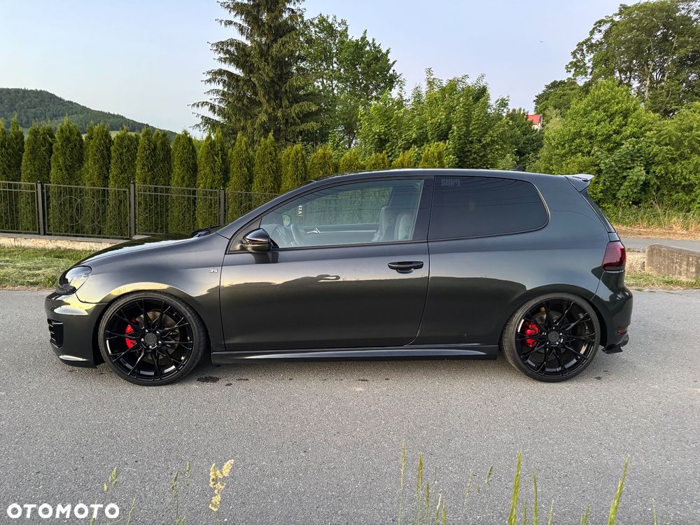 Volkswagen Golf 2.0 TSI GTI 35 - 2