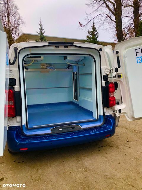 Renault Trafic - 22
