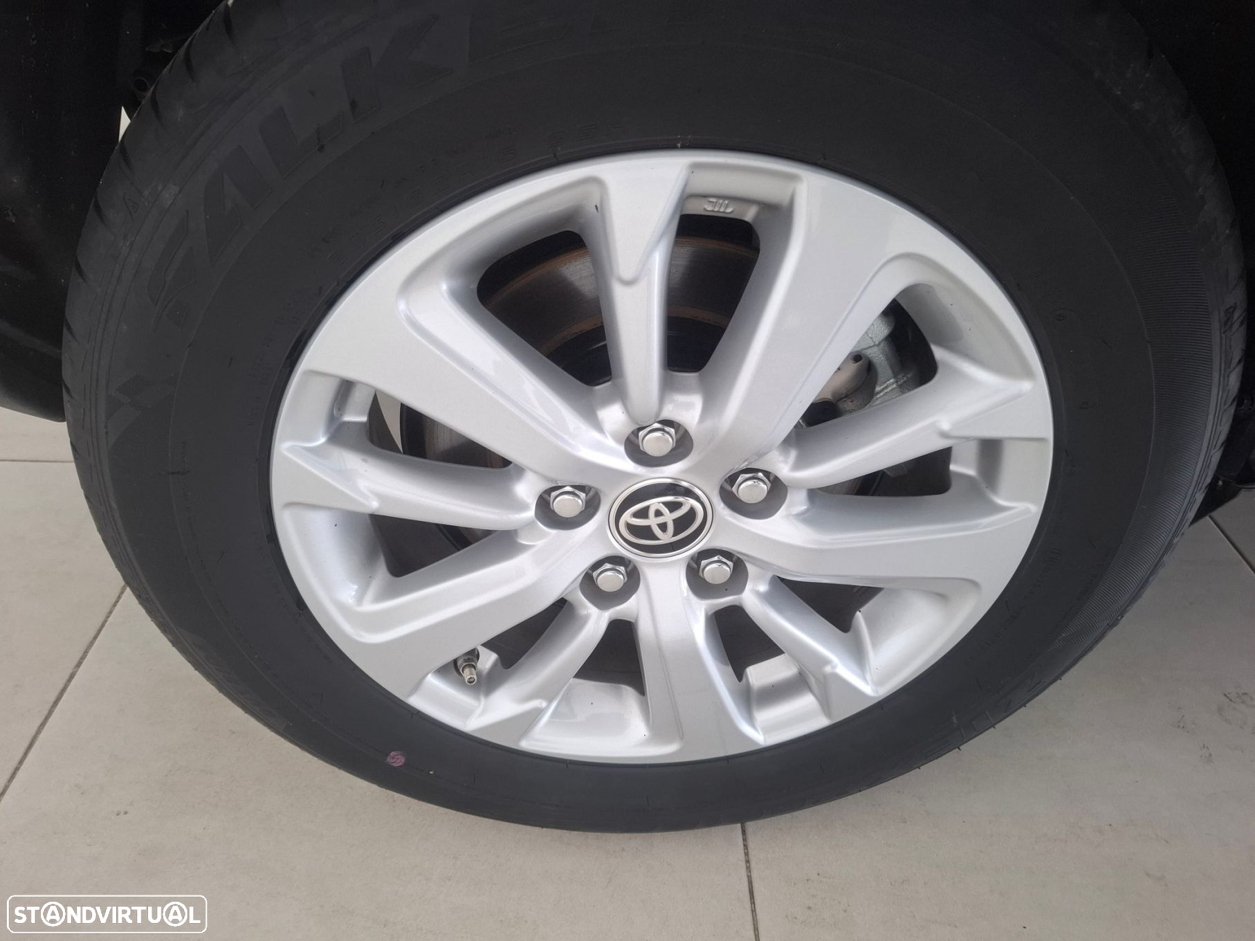 Toyota Yaris Cross 1.5 HDF Comfort Plus - 11