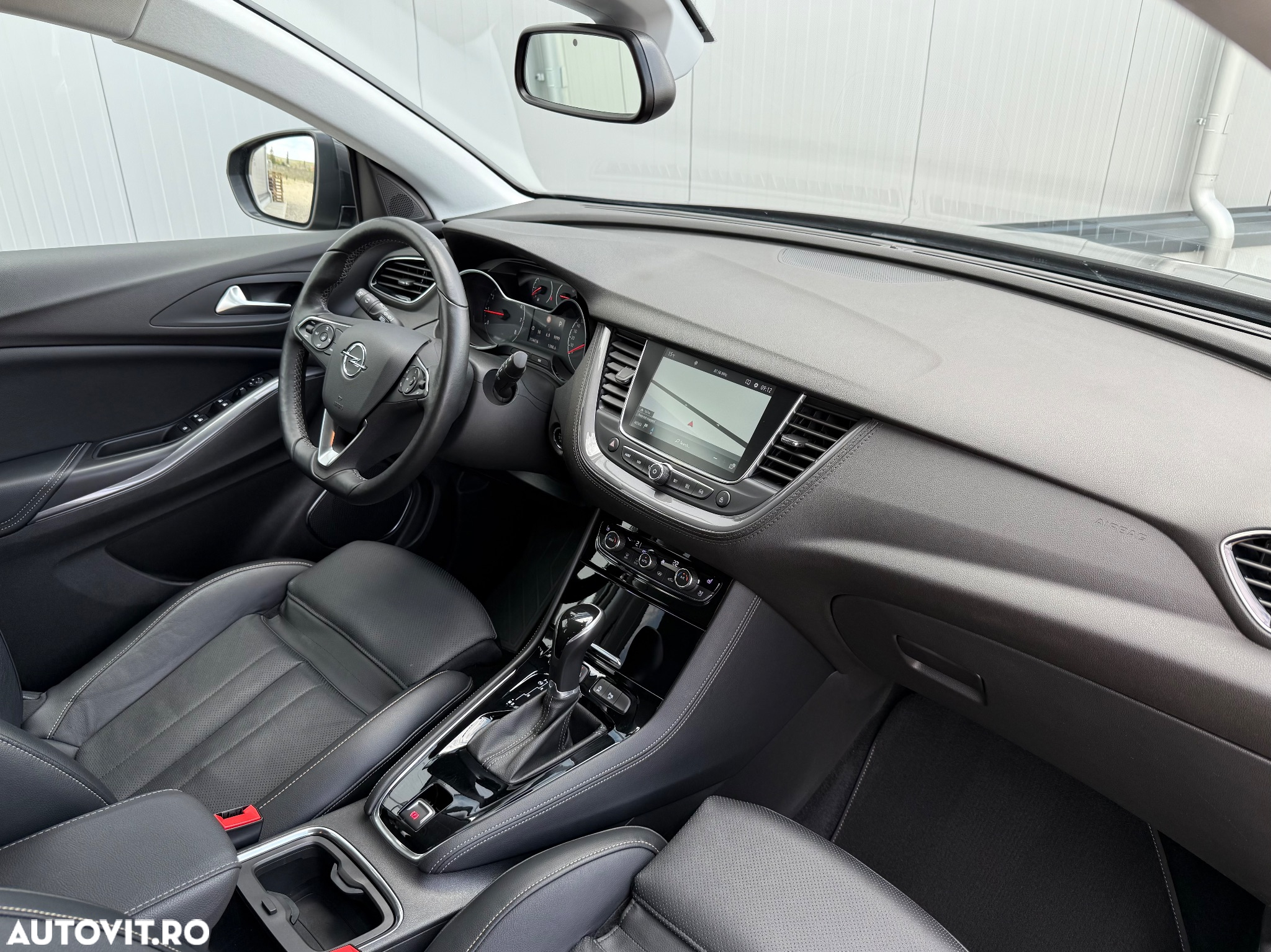 Opel Grandland X 1.5 START/STOP Aut. Innovation - 12