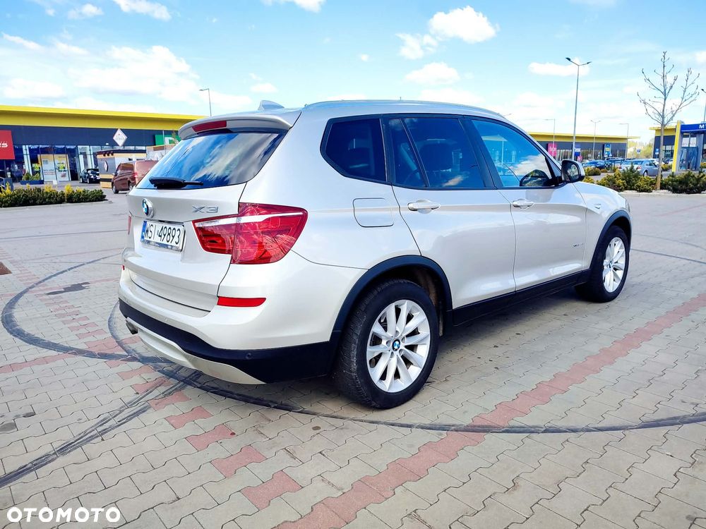 BMW X3 28i xDrive - 9