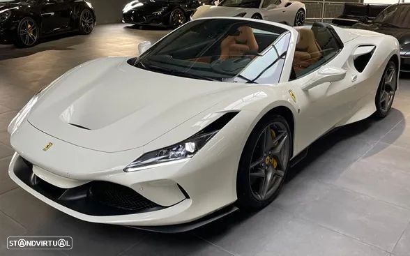 Ferrari F8 Tributo Spider - 4