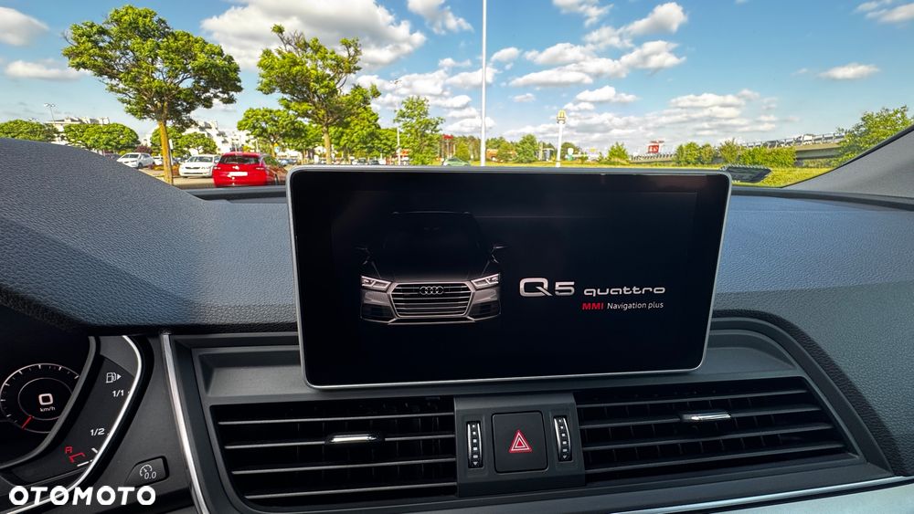 Audi Q5 35 TDI mHEV S Line S tronic - 29