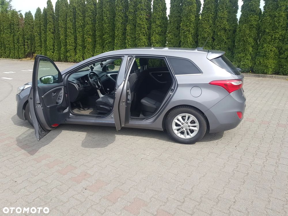 Hyundai i30 1.6 CRDi Classic - 6