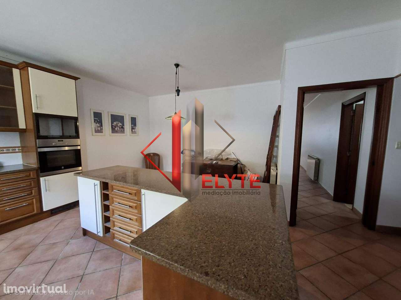 Moradia de 5 assoalhadas em Alpiarça - Grande imagem: 5/49