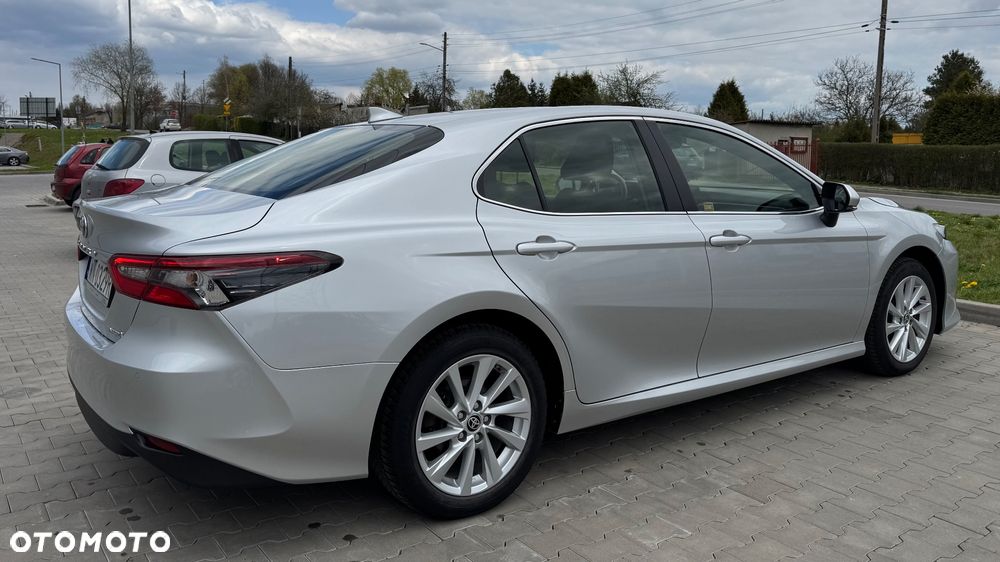 Toyota Camry 2.5 Hybrid Comfort CVT - 8