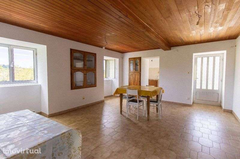 Moradia Figueiró Amarante - Grande imagem: 5/8