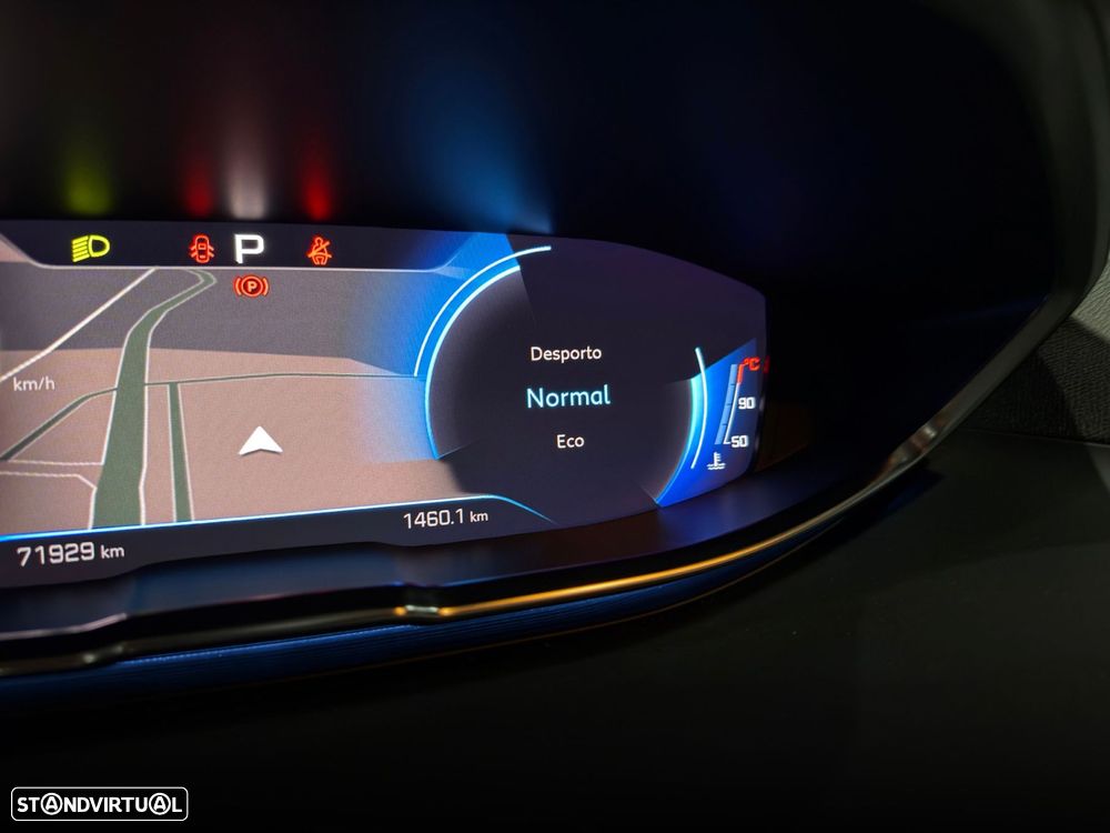 Peugeot 3008 1.2 PureTech Allure EAT8 - 26