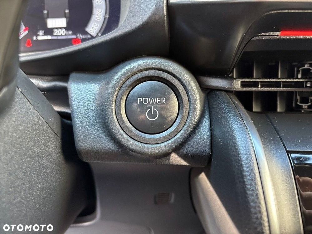 Toyota C-HR - 13