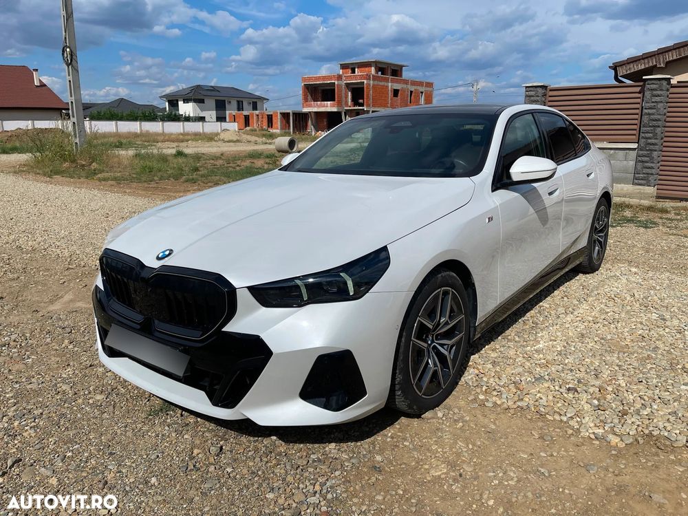 BMW Seria 5 520d AT MHEV - 1