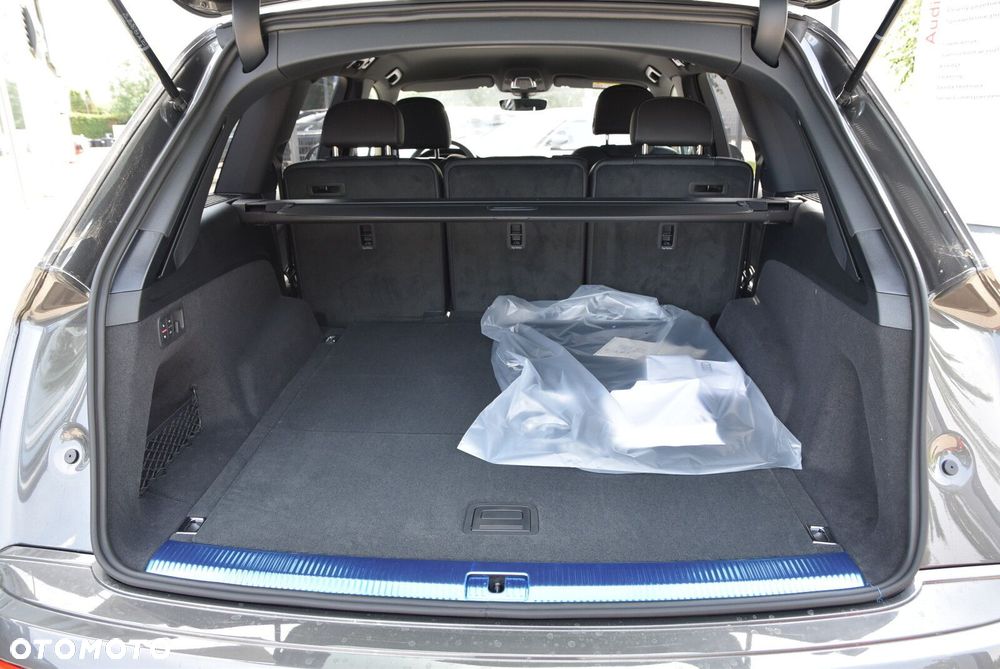 Audi Q7 - 17