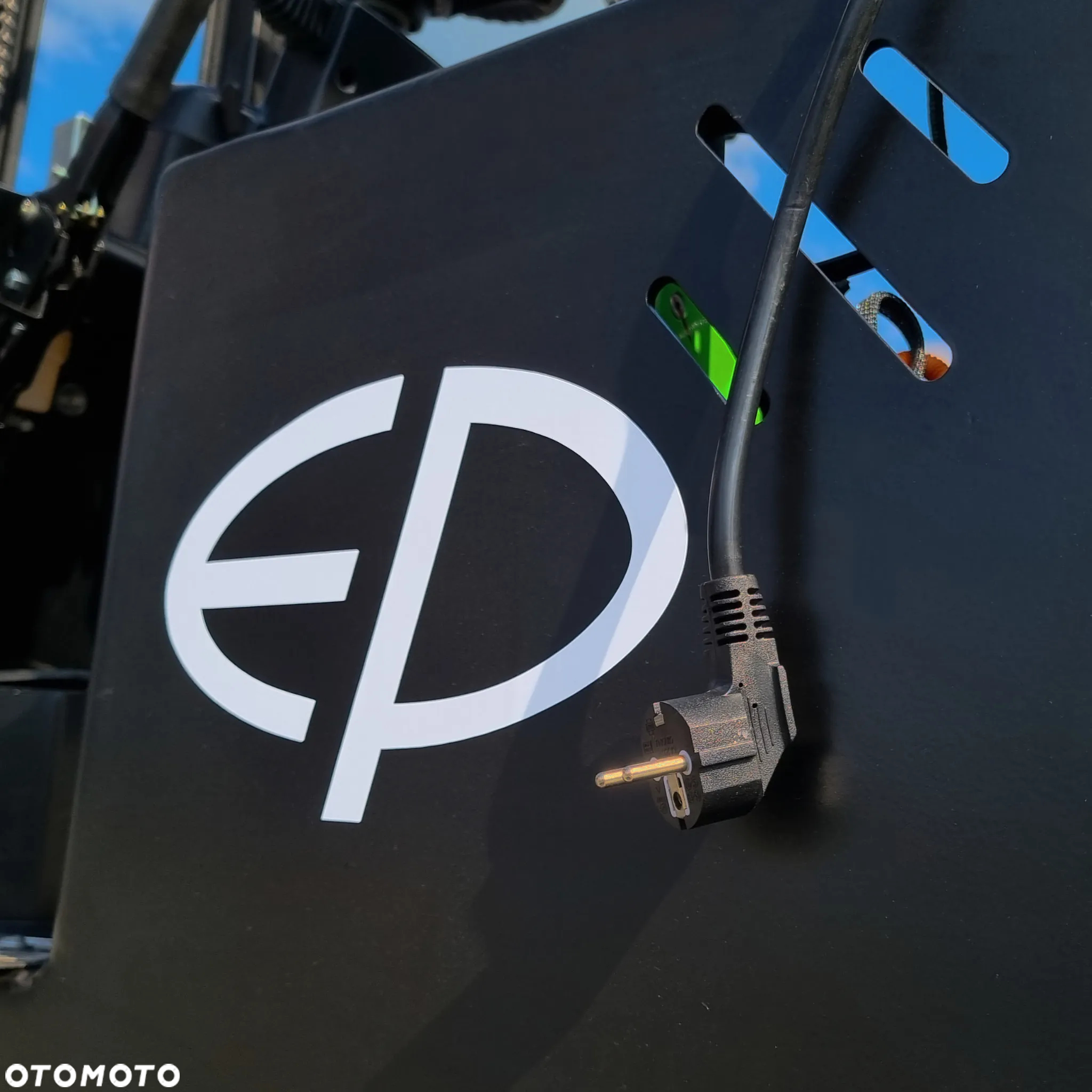 EP EFS151 (Li-ion) - 9