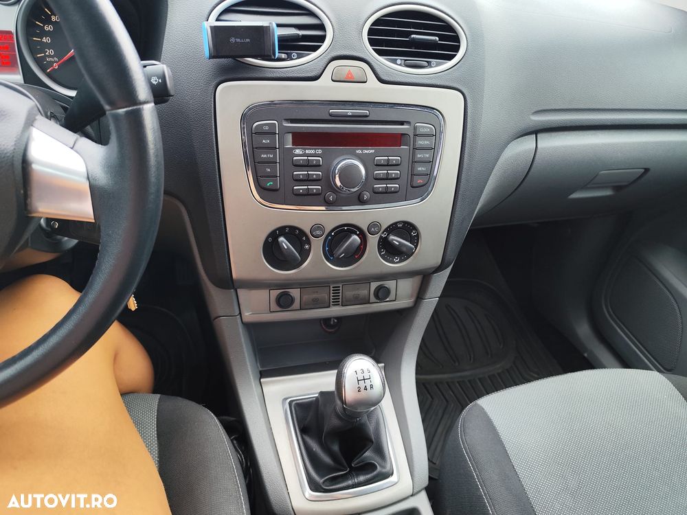 Ford Focus - 14
