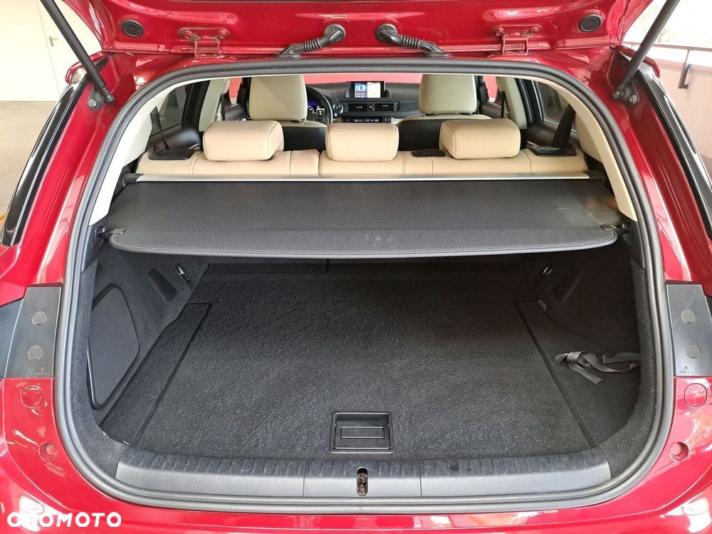 Lexus CT 200h Prestige - 13
