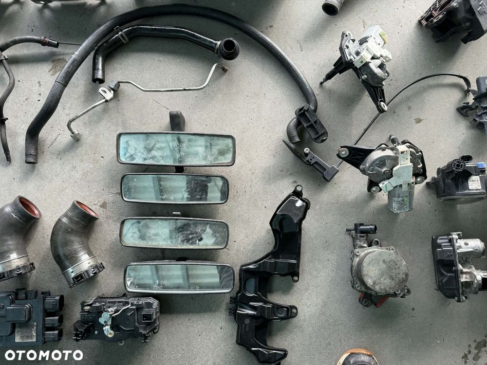 Części Silnik Vivaro Trafic 1,6 Biturbo Głowica Pompa Oleju Misa Chłodniczka EGR Rurki Dekle Łapy - 28