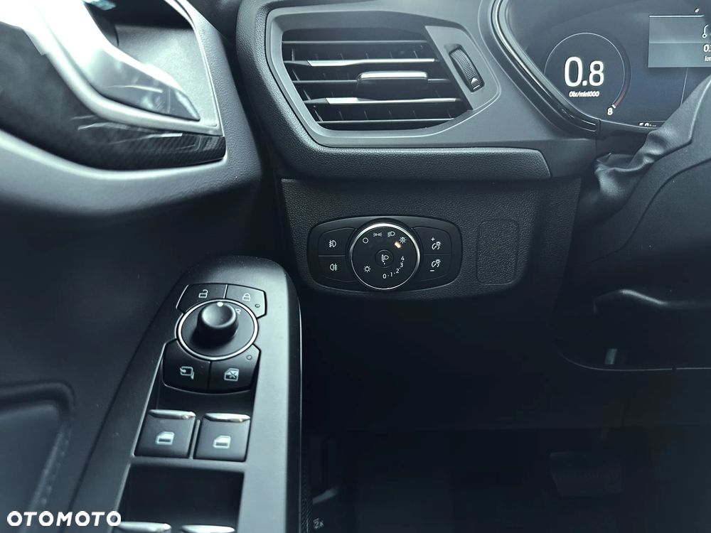 Ford Focus 1.0 EcoBoost mHEV ST-Line X - 20