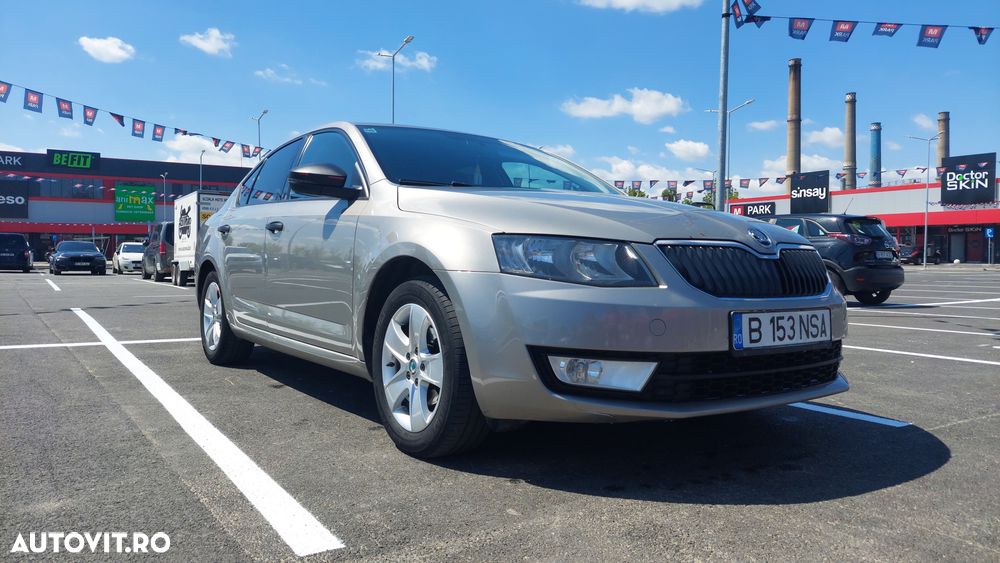 Skoda Octavia 1.6 TDI Ambition - 6