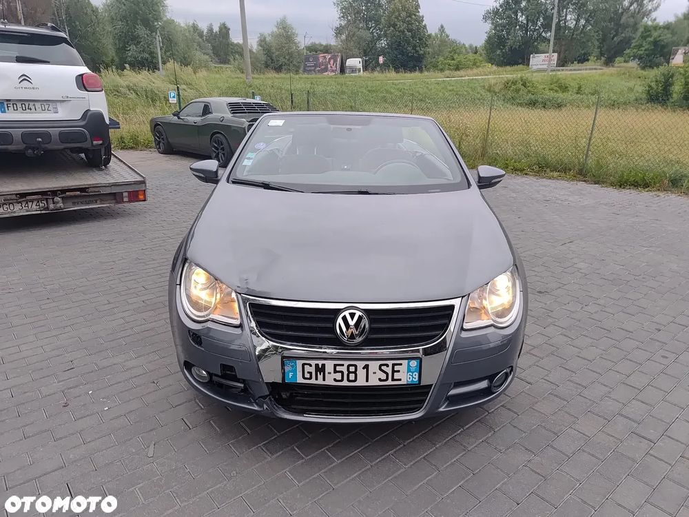 Volkswagen Eos - 2