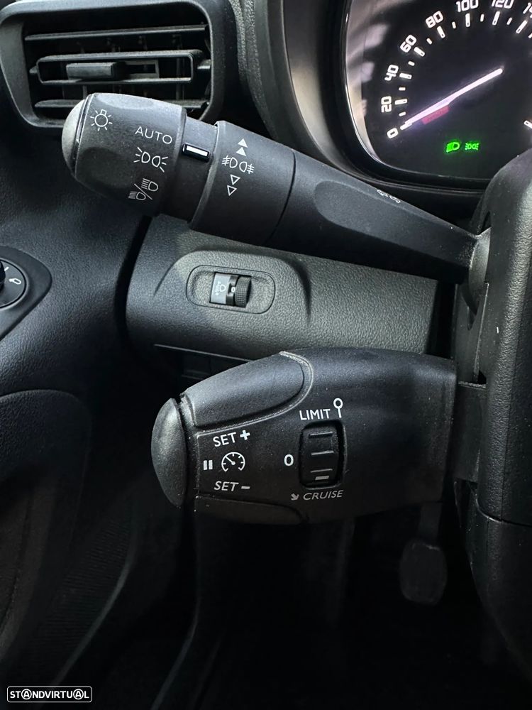 Citroën Berlingo 1.5 HDI  XL Longa 3 Lugares  GPS - 13