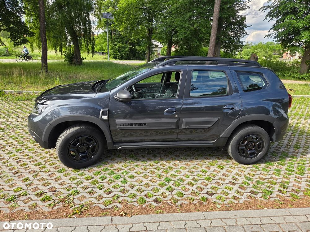 Dacia Duster 1.6 SCe Laureate S&S - 7