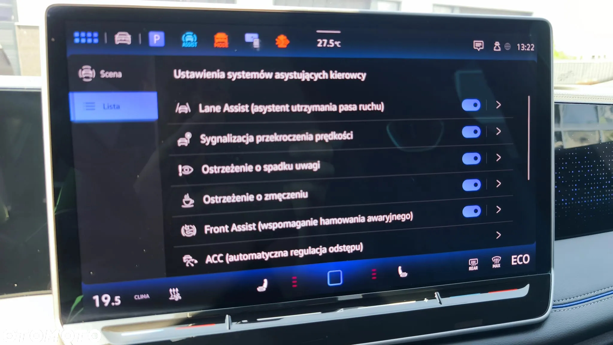 Volkswagen Tiguan 1.5 eTSI OPF DSG R-Line - 28