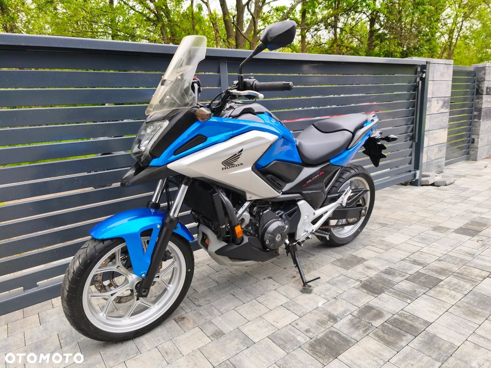 Honda NC - 9