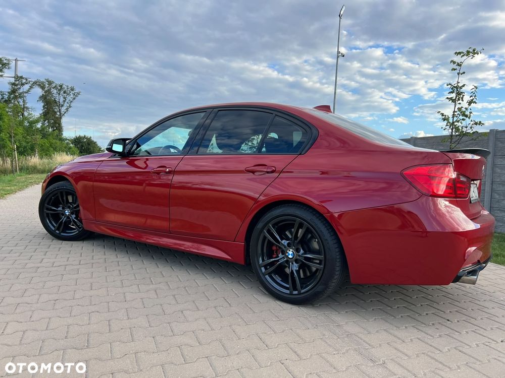 BMW Seria 3 328i Sport Line - 2
