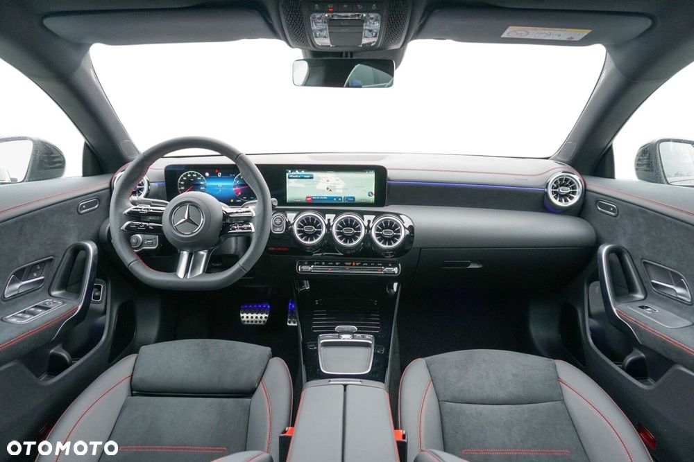 Mercedes-Benz CLA - 6