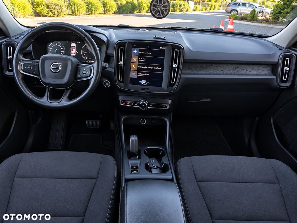 Volvo XC 40 D3 Momentum - 28