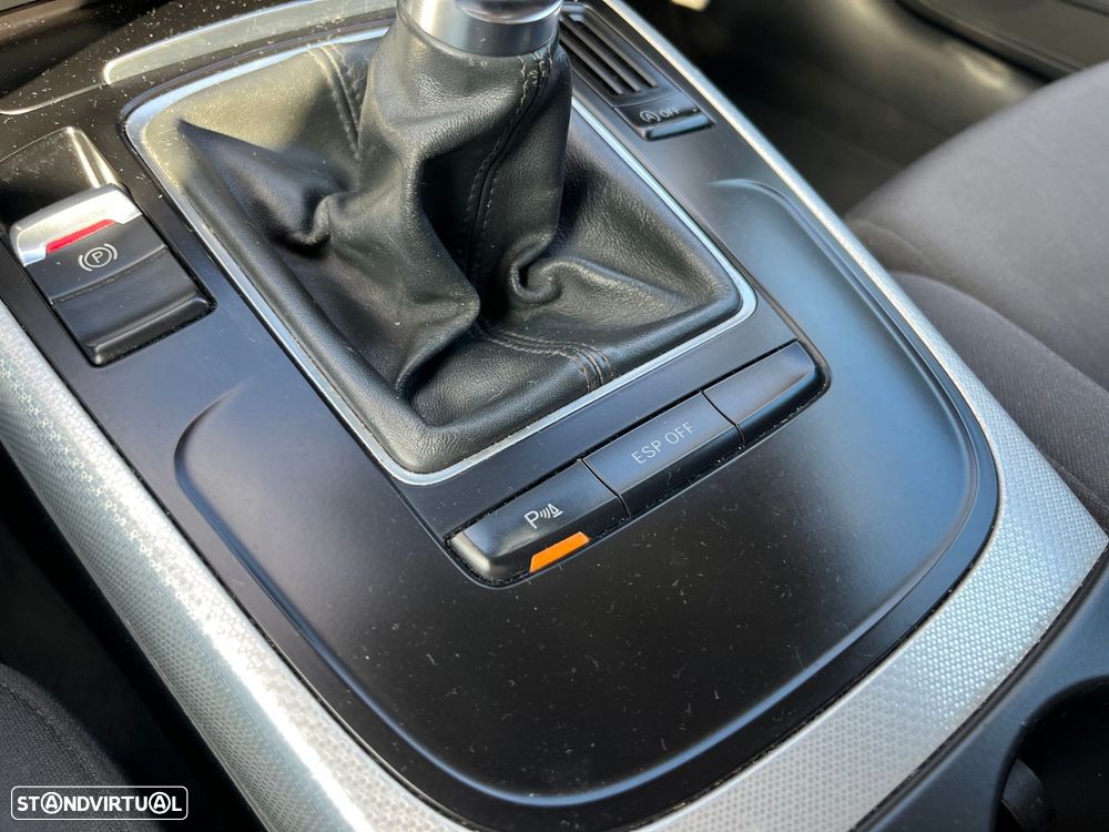 Audi A4 2.0 TDI Sport - 26