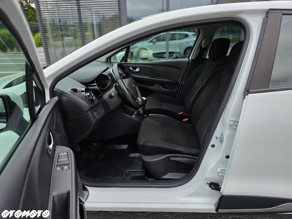 Renault Clio 0.9 Energy TCe Limited Plus - 32