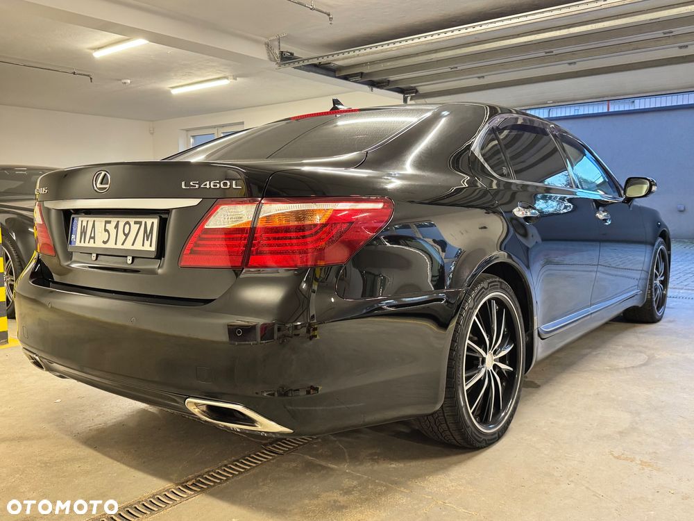 Lexus LS - 11