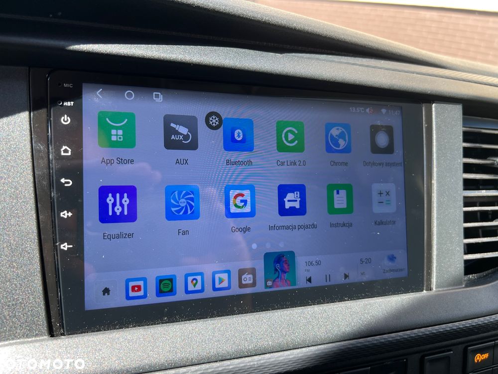 Volkswagen Transporter T6.1 - 21