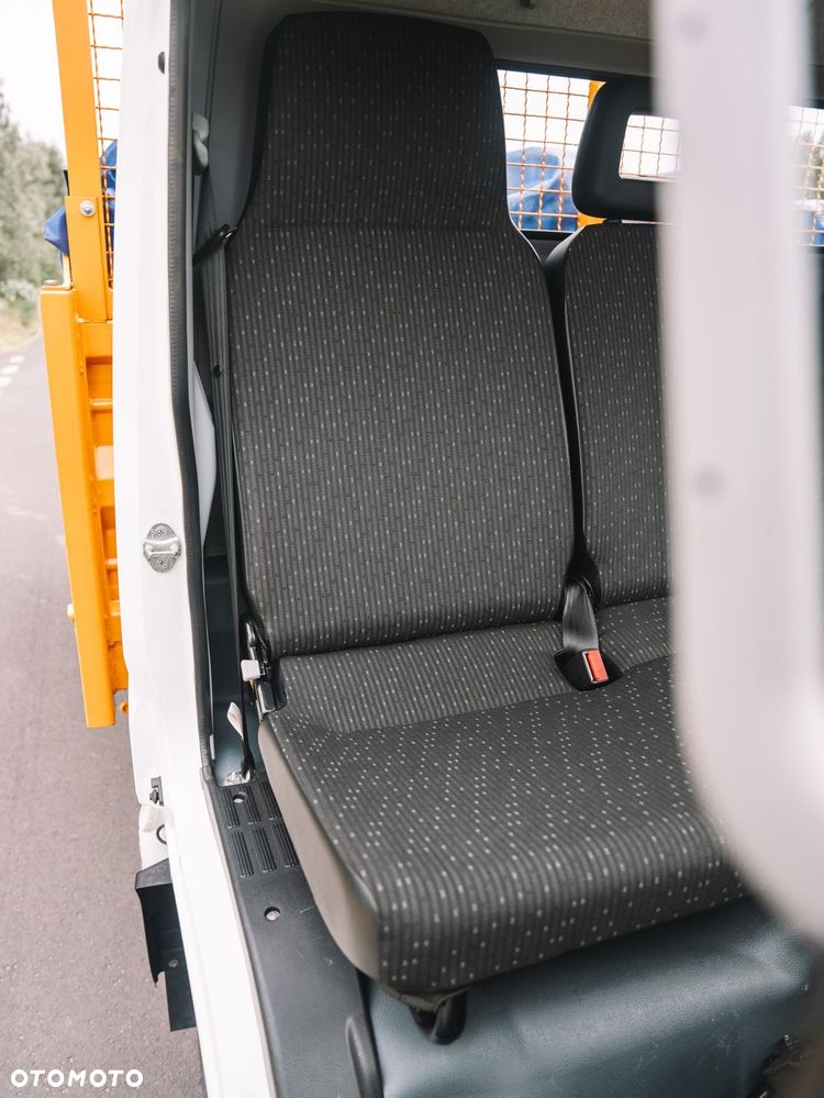 Mitsubishi Fuso Canter - 34