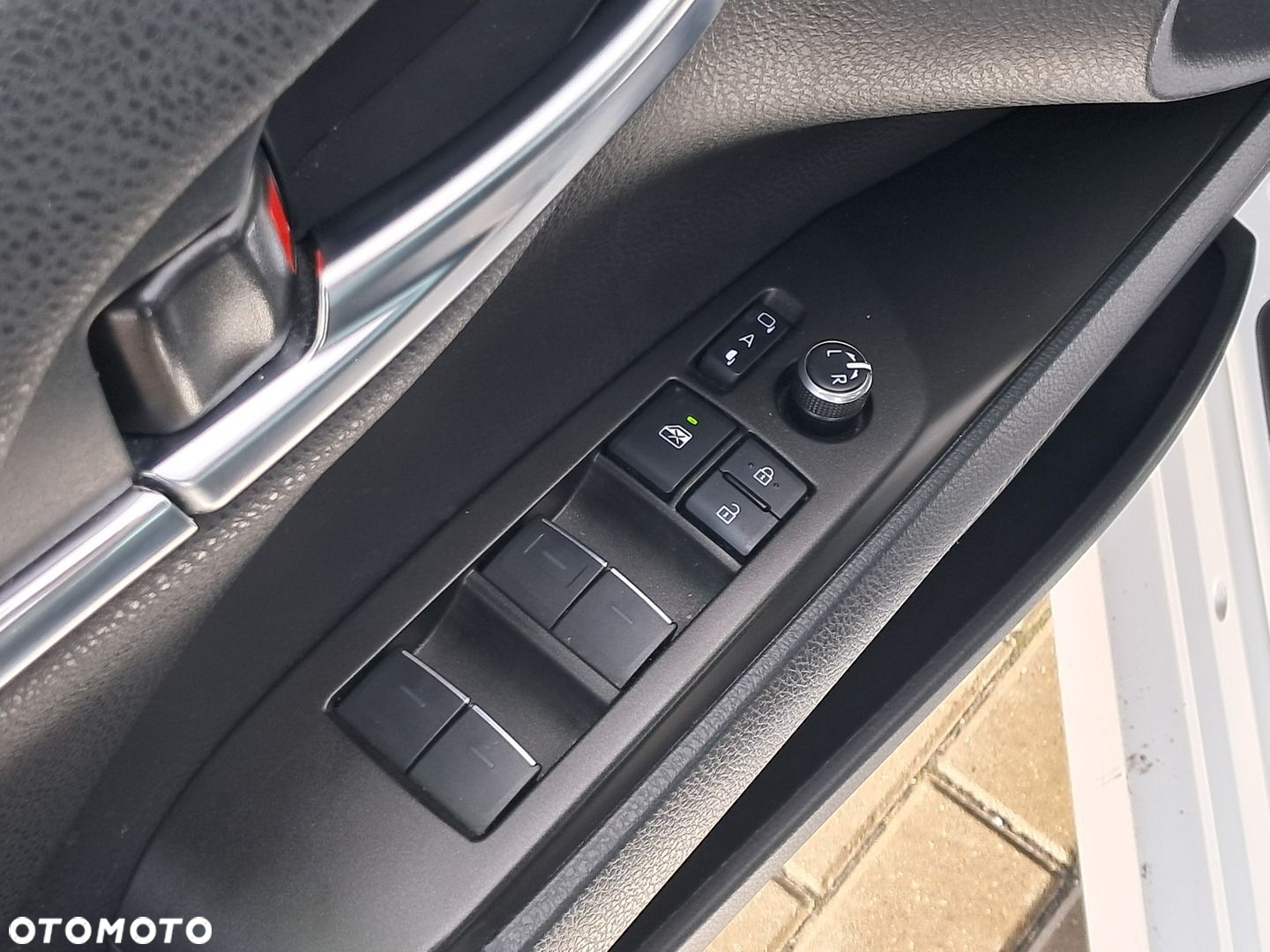 Toyota Camry - 15