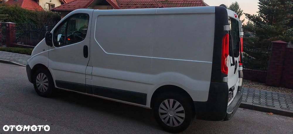 Renault Trafic - 6