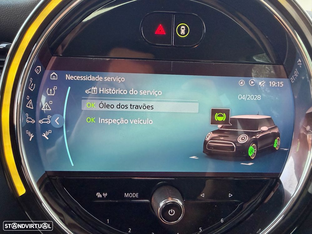 MINI 3 Portas Cooper SE Essential - 18