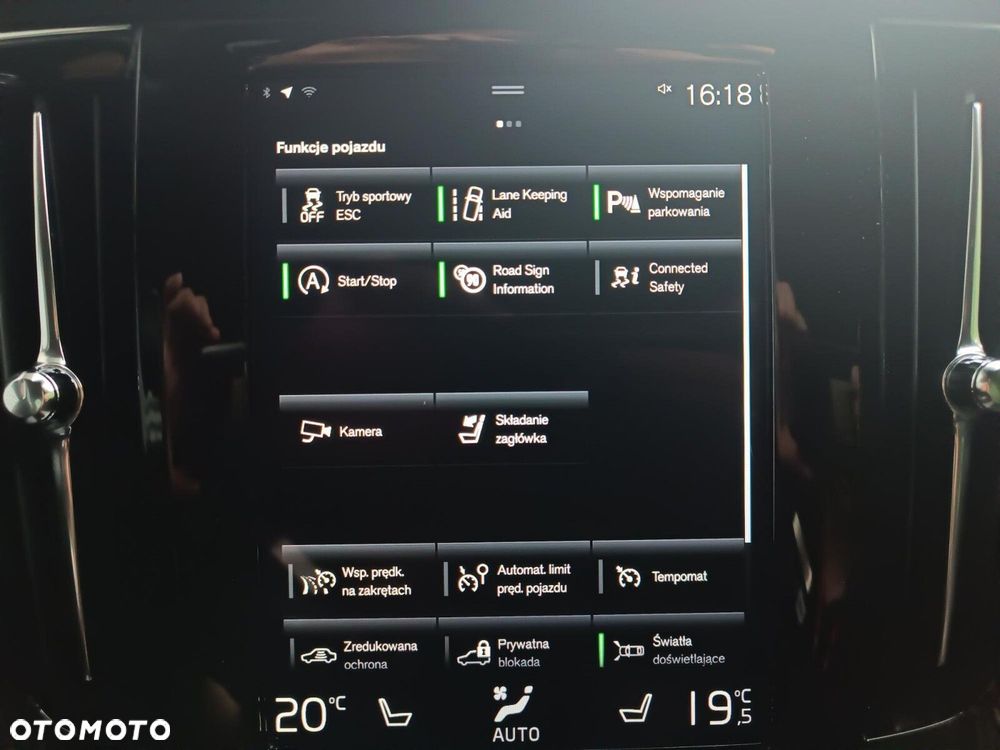 Volvo V90 Cross Country B5 D AWD Pro - 22