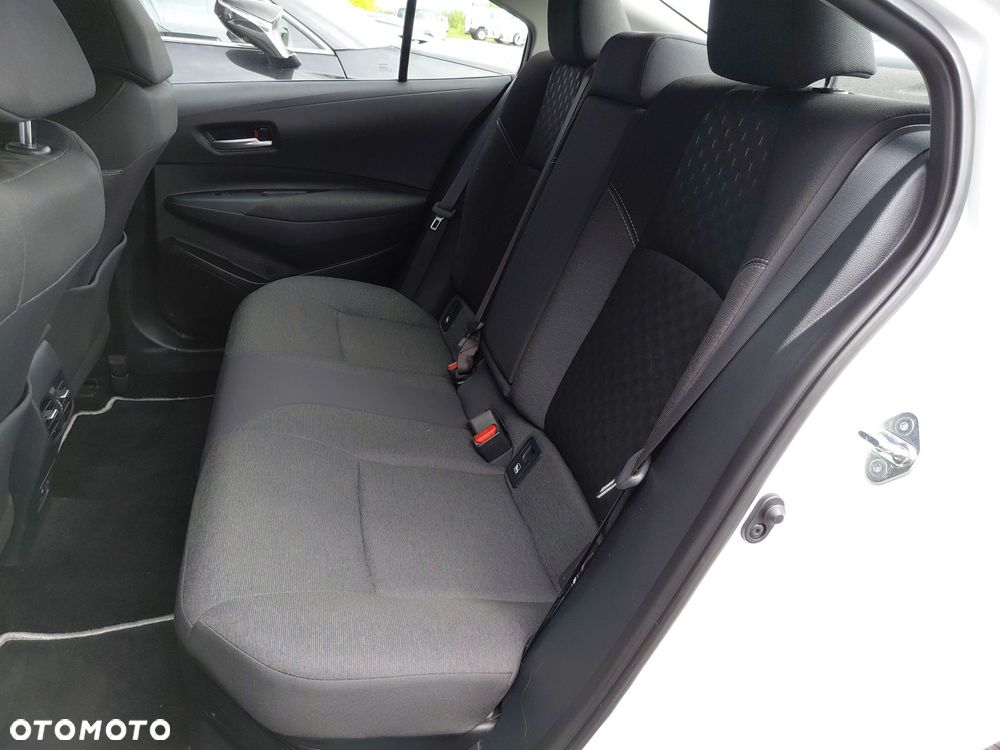 Toyota Corolla 1.8 Hybrid Comfort - 14