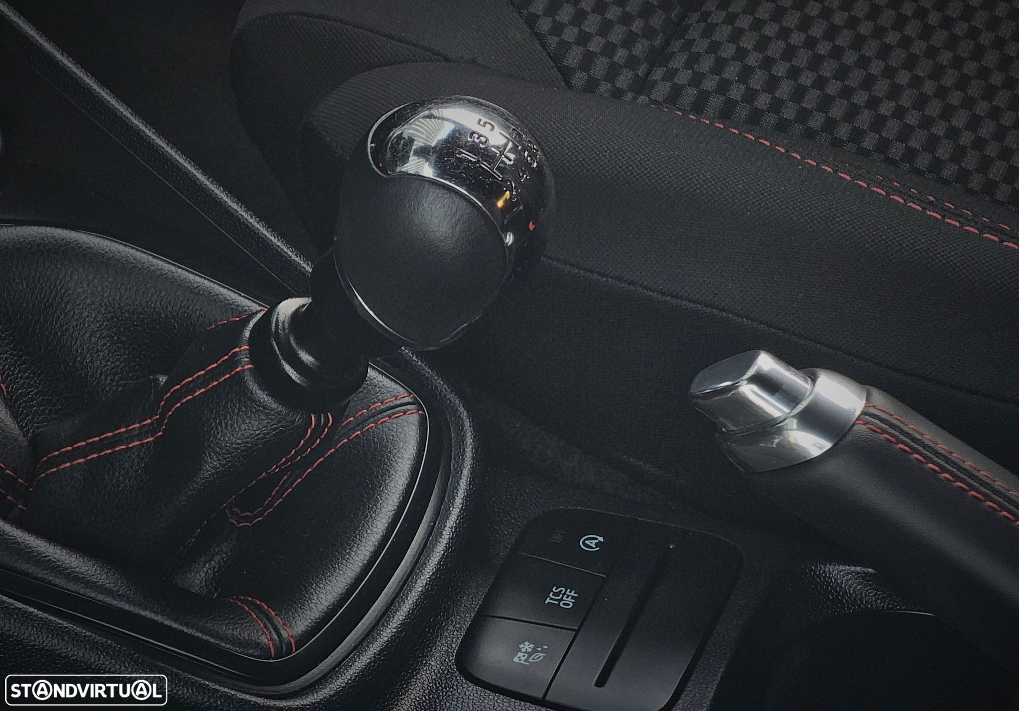 Ford Fiesta 1.0 EcoBoost ST-Line X - 19