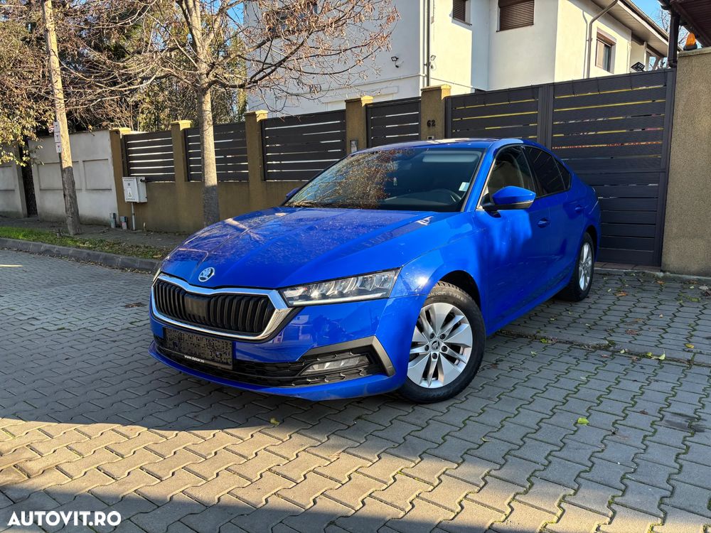 Skoda Octavia 2.0 TDI DSG Ambition - 1