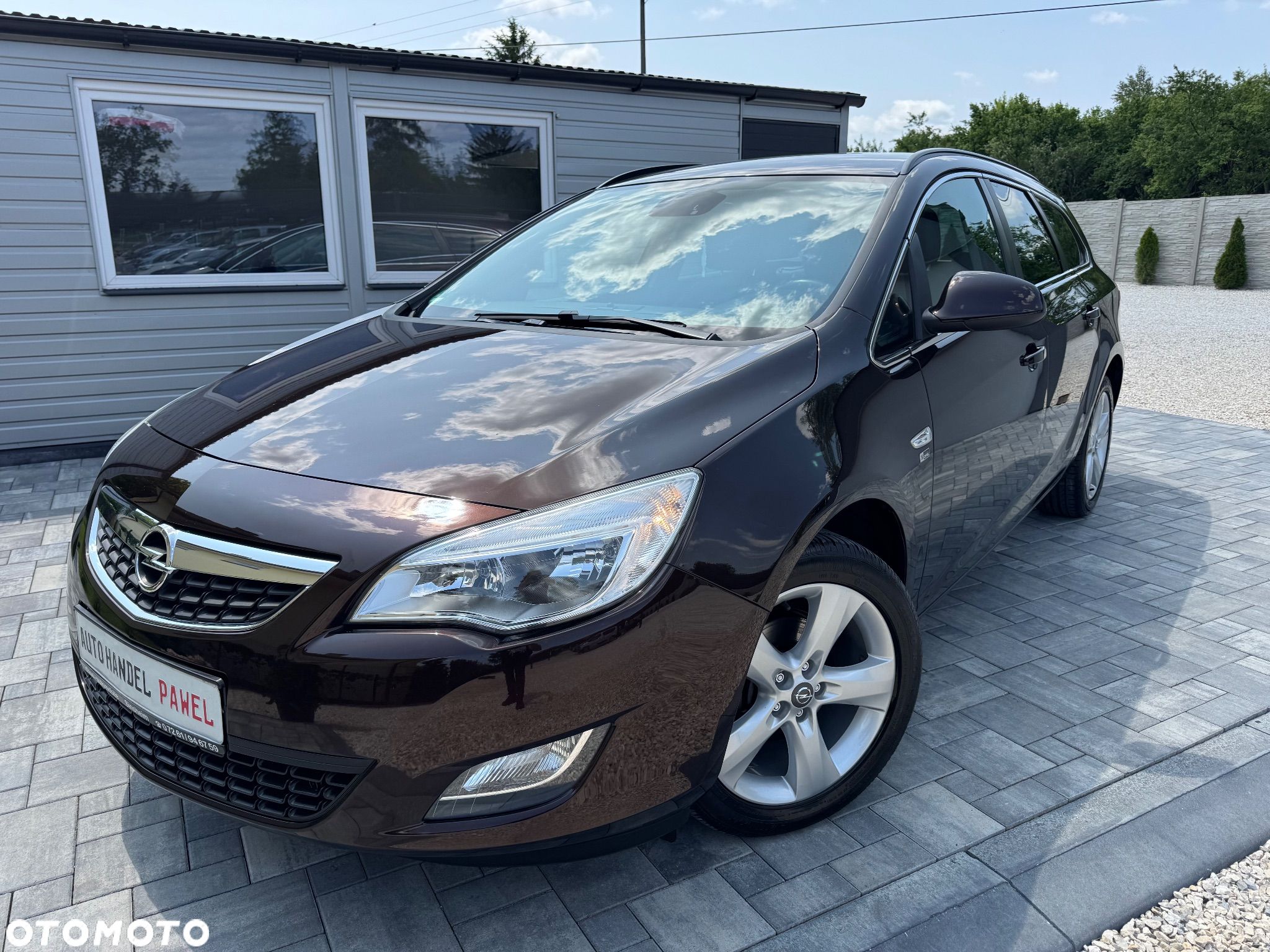 Opel Astra 1.4 Turbo Color Edition - 1