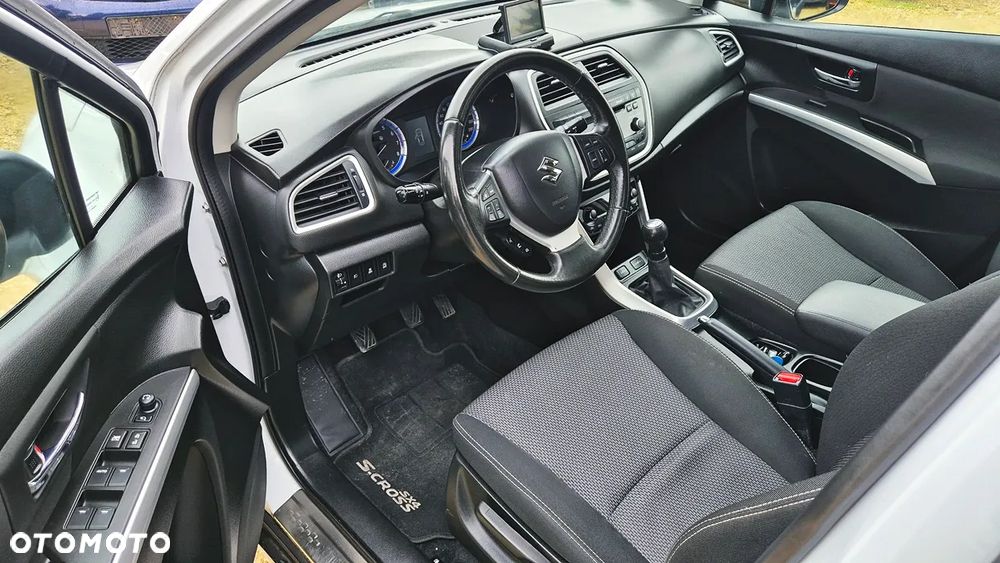 Suzuki SX4 S-Cross 1.6 VVT 4x2 limited+ - 30